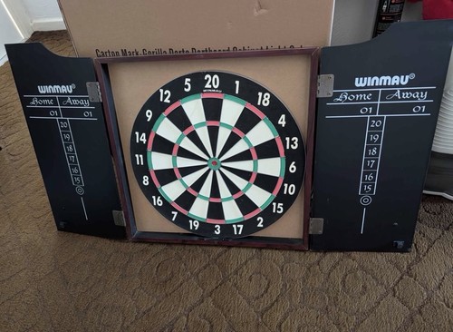 Winmau dart board and surround - dart,
